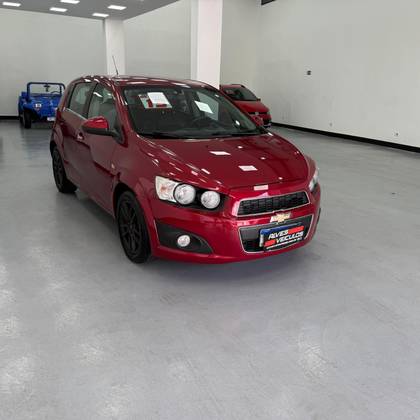 CHEVROLET SONIC 1.6 LTZ 16V FLEX 4P AUTOMÁTICO CHEVROLET SONIC 1.6 LTZ 16V FLEX 4P AUTOMÁTICO